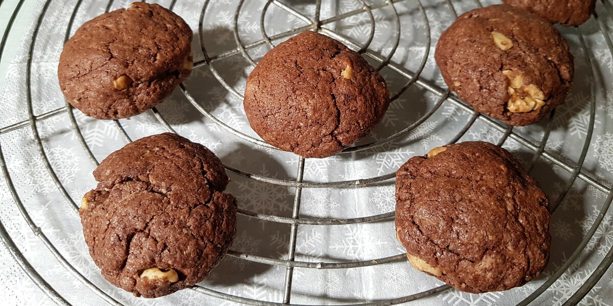 Cookies au cacao et aux noix